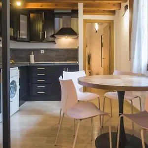 https://madera-y-piedra.besthotelstoledo.com