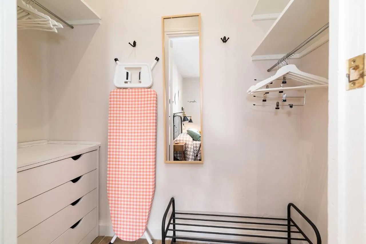Emblematic Apartment In The Realejo Granada